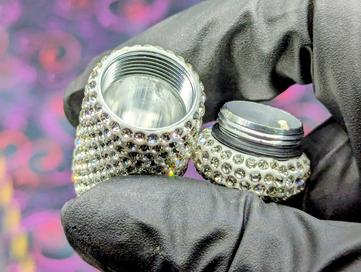 BLING EDC RAVE SCREW TOP CASE w/ MINI SPOON & CHARM KEYRING "WT"