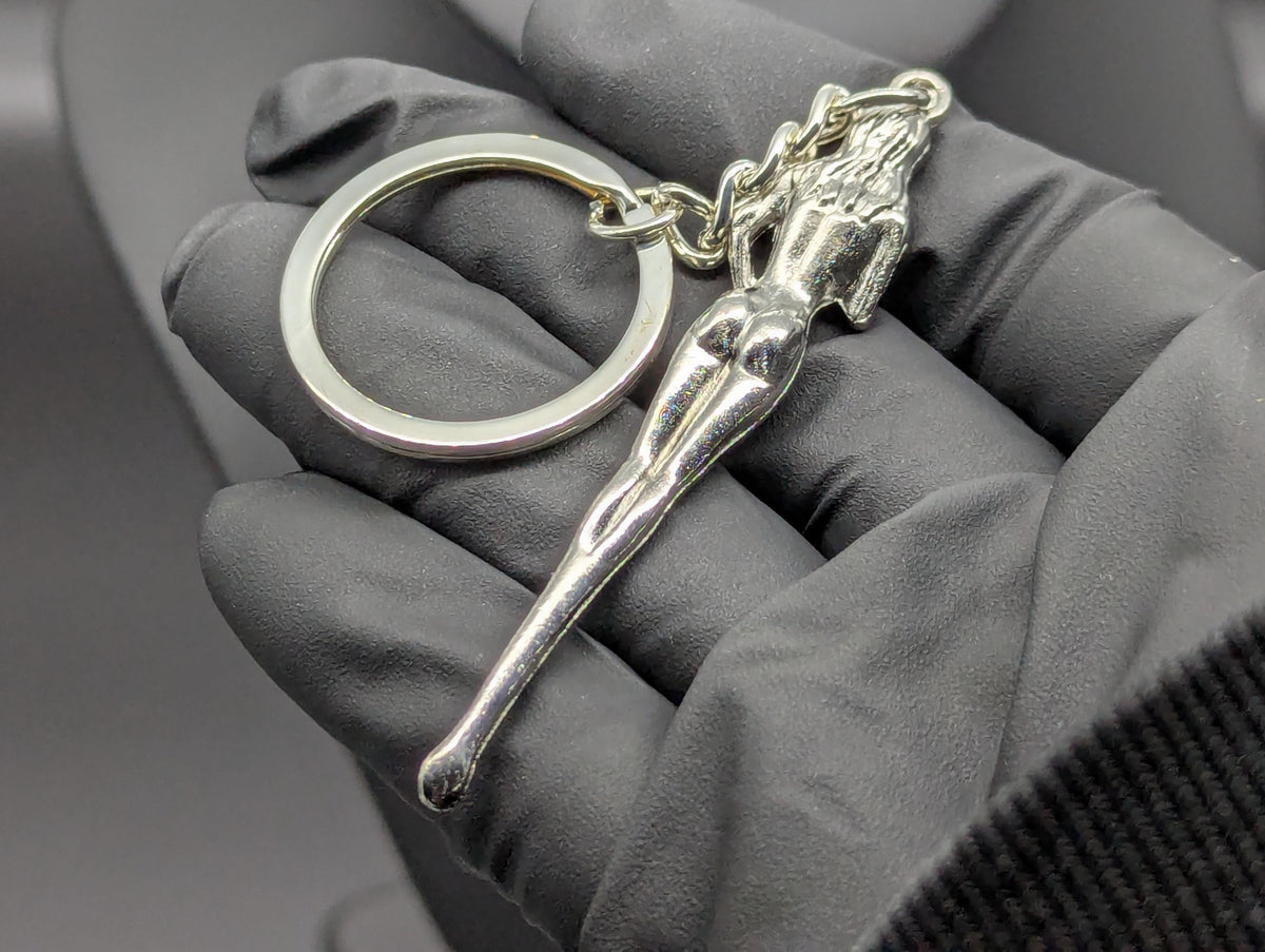Chrome Silver Finished Alloy Retro Burlesque Risque Nudie Girl Spoon Keyring