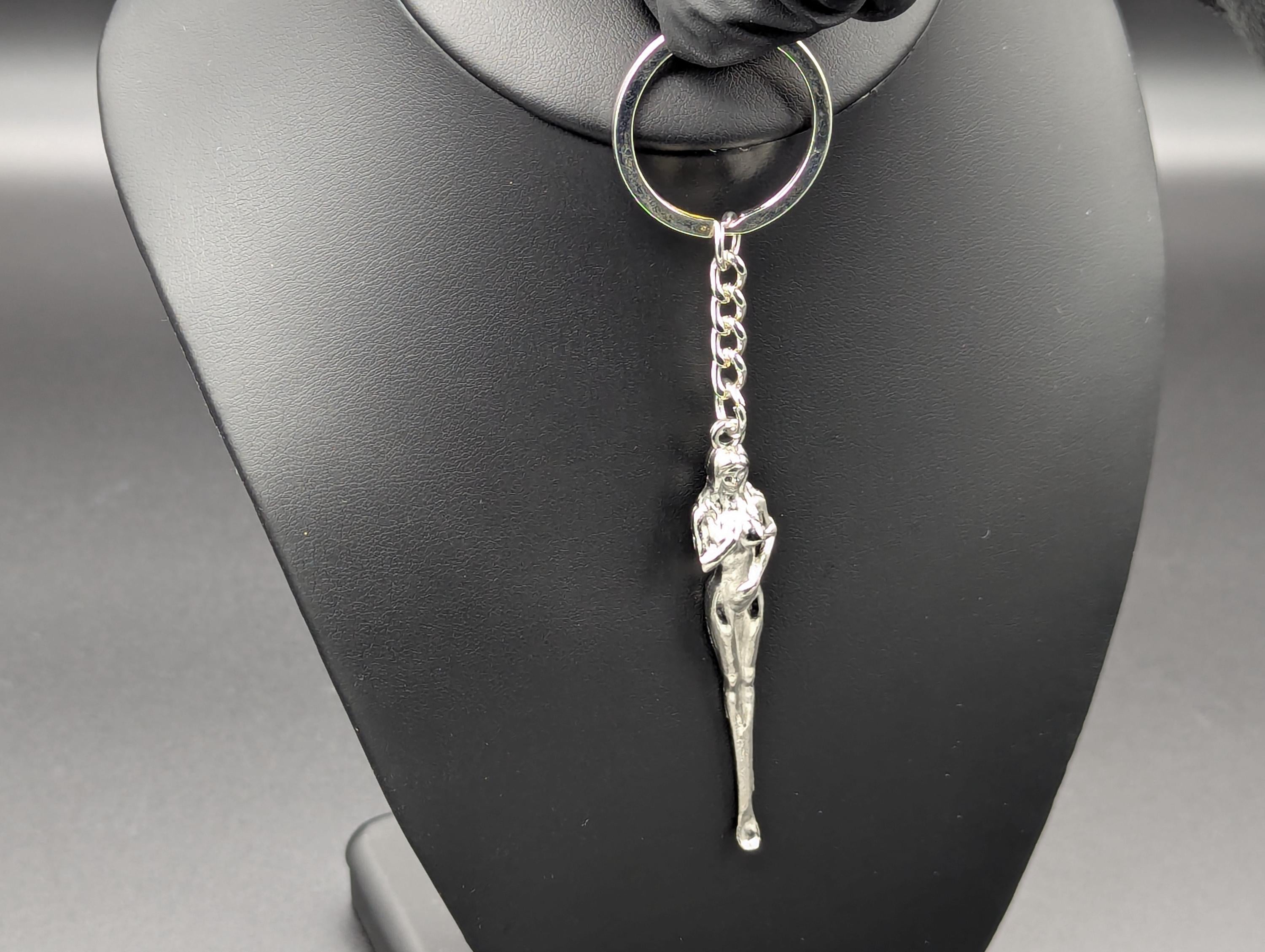Chrome Silver Finished Alloy Retro Burlesque Risque Nudie Girl Spoon Keyring
