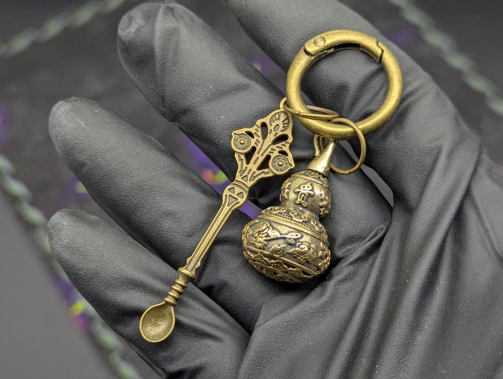 Magic Powder Victorian Spoon & Round Screw Top Jar EDC Rave Keyring