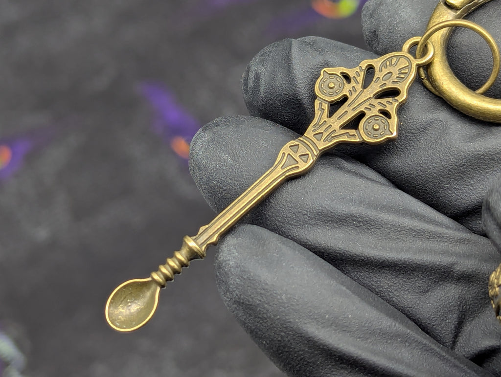 Magic Powder Victorian Spoon & Round Screw Top Jar EDC Rave Keyring