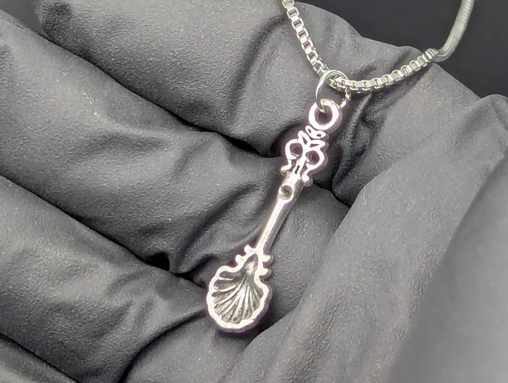 20" PETITE CLAM SHELL MINI SPOON SERPENTINE NECKLACE