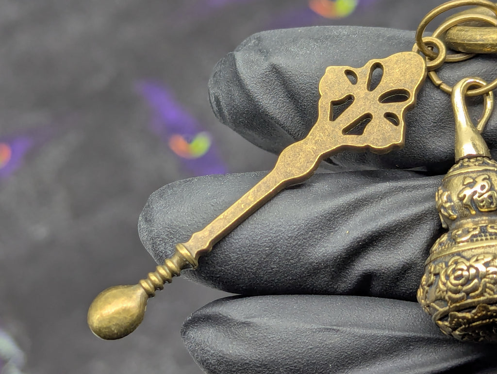 Magic Powder Victorian Spoon & Round Screw Top Jar EDC Rave Keyring