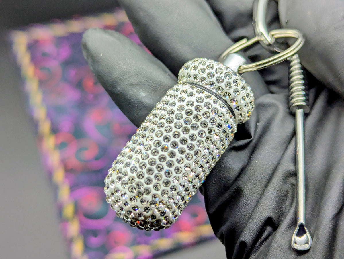 BLING EDC RAVE SCREW TOP CASE w/ MINI SPOON & CHARM KEYRING "WT"